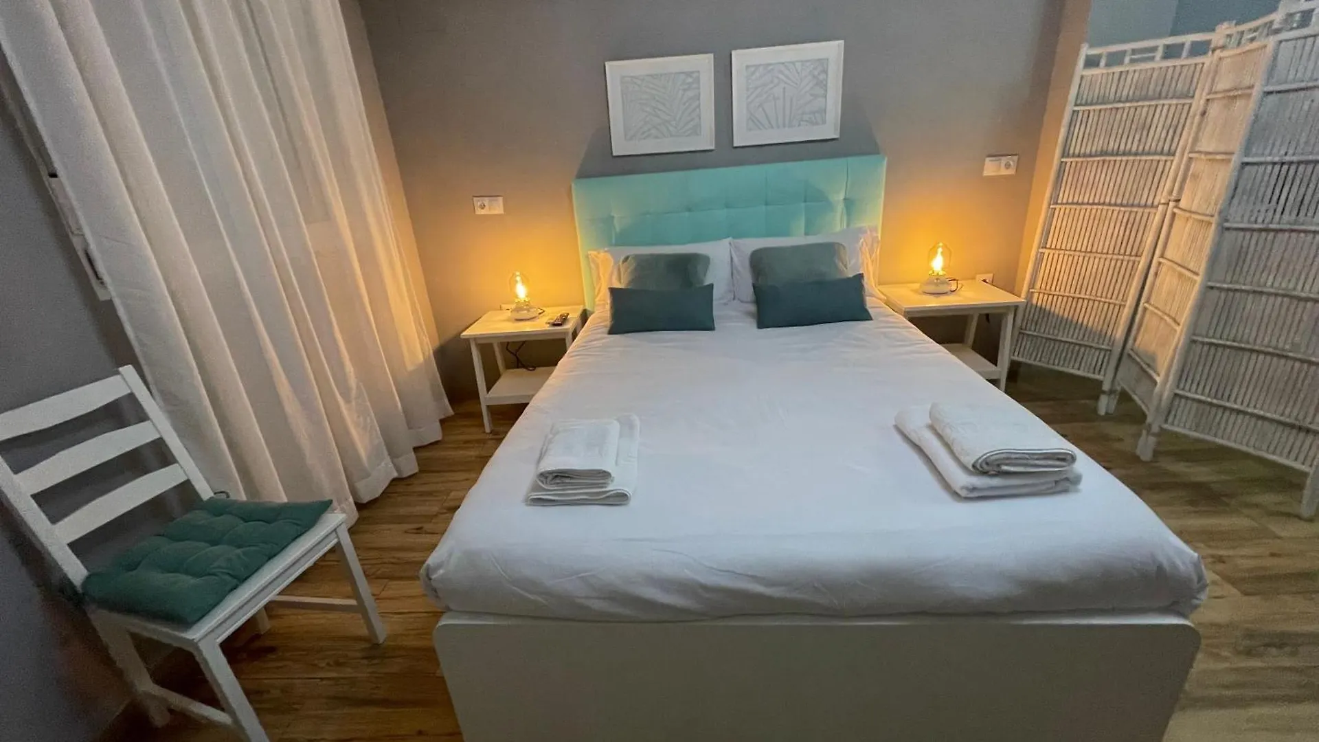 El Duplex Especial Centro Historico Parking Gratis Apartment Malaga