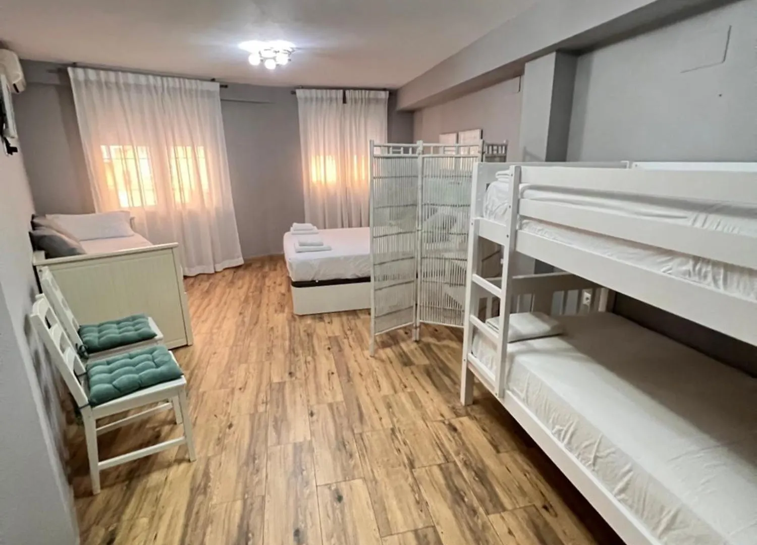 El Duplex Especial Centro Historico Parking Gratis Apartment Malaga