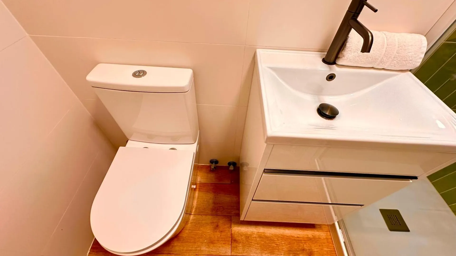 El Duplex Especial Centro Historico Parking Gratis Apartment Malaga